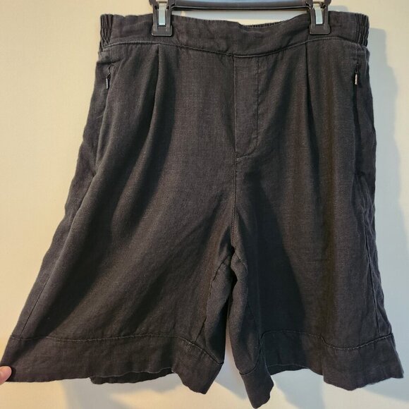 Athleta Women's Size 12 Playa Linen Pull On Bermuda Shorts Pleated Black 9 Inch - Picture 2 of 7